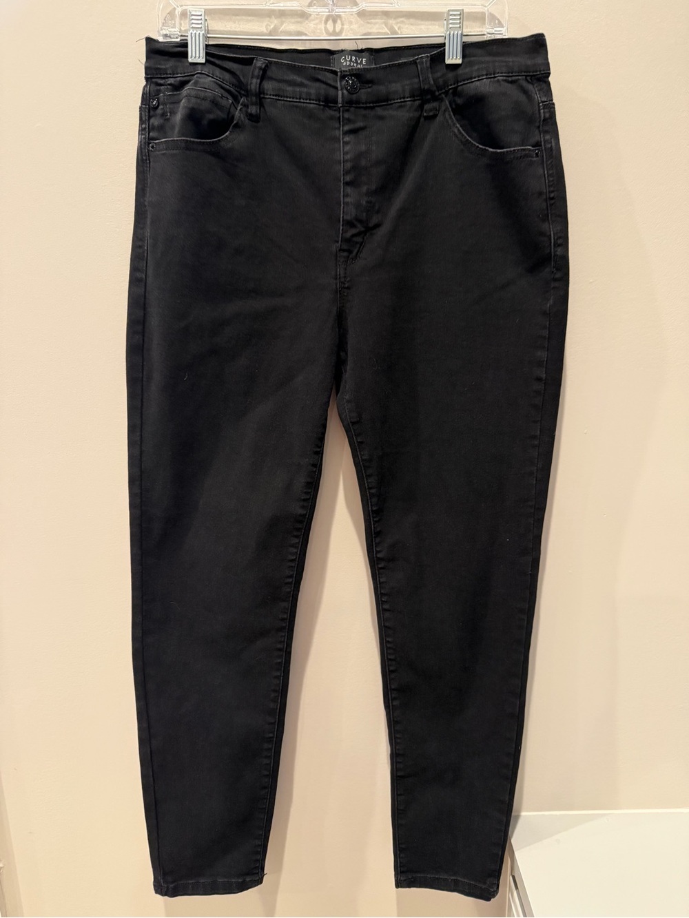 Curve Appeal High-Rise Essential Skinny Jeans - Black size 12 nwot